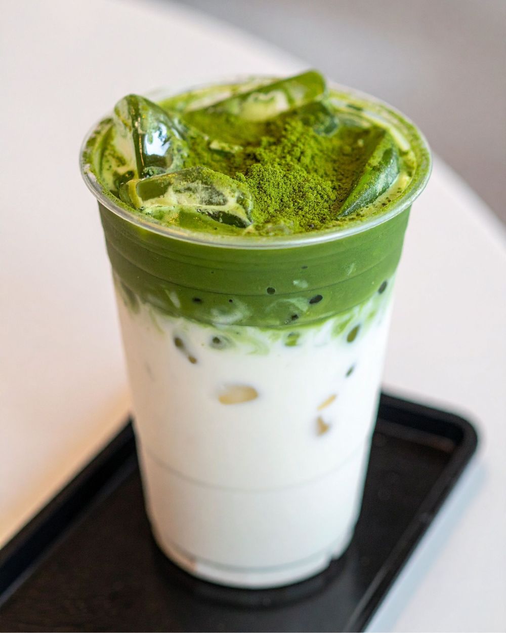 Matcha latte kcal: hoeveel calorieën zitten er in een matcha latte?